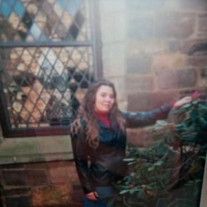 Meet your Posher, April